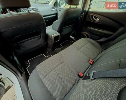Білий Рено Kadjar, об'ємом двигуна 1.6 л та пробігом 245 тис. км за 15800 $, фото 62 на Automoto.ua