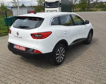 Білий Рено Kadjar, об'ємом двигуна 1.5 л та пробігом 203 тис. км за 15950 $, фото 11 на Automoto.ua