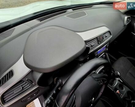 Білий Рено Kadjar, об'ємом двигуна 1.6 л та пробігом 245 тис. км за 15800 $, фото 79 на Automoto.ua