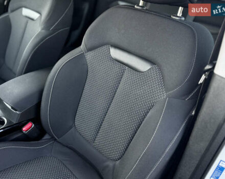 Белый Рено Kadjar, объемом двигателя 1.5 л и пробегом 155 тыс. км за 17700 $, фото 52 на Automoto.ua