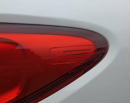 Белый Рено Kadjar, объемом двигателя 1.46 л и пробегом 182 тыс. км за 16800 $, фото 14 на Automoto.ua