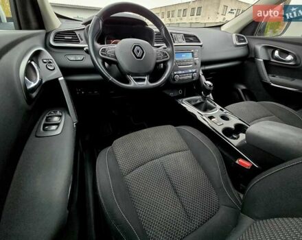 Білий Рено Kadjar, об'ємом двигуна 1.6 л та пробігом 245 тис. км за 15800 $, фото 66 на Automoto.ua
