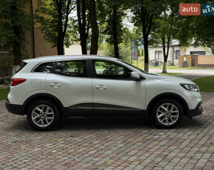 Белый Рено Kadjar, объемом двигателя 1.6 л и пробегом 182 тыс. км за 15500 $, фото 18 на Automoto.ua