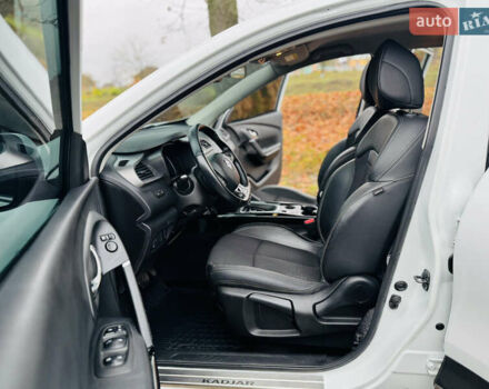 Белый Рено Kadjar, объемом двигателя 1.5 л и пробегом 67 тыс. км за 18500 $, фото 12 на Automoto.ua