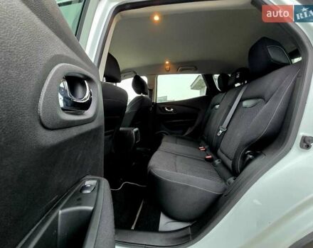 Білий Рено Kadjar, об'ємом двигуна 1.6 л та пробігом 245 тис. км за 15800 $, фото 60 на Automoto.ua