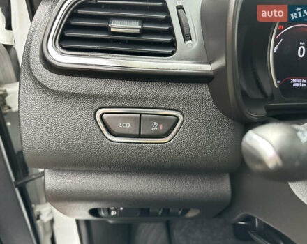 Белый Рено Kadjar, объемом двигателя 1.5 л и пробегом 217 тыс. км за 17845 $, фото 24 на Automoto.ua