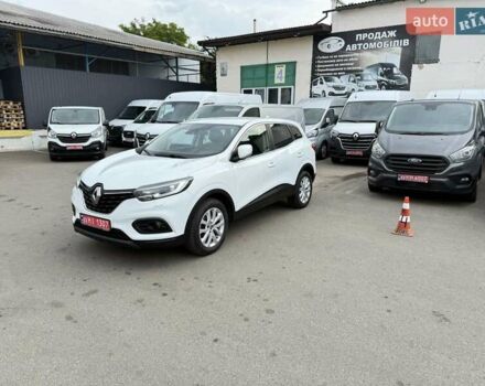 Белый Рено Kadjar, объемом двигателя 1.5 л и пробегом 116 тыс. км за 18300 $, фото 3 на Automoto.ua