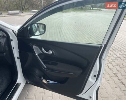 Белый Рено Kadjar, объемом двигателя 1.46 л и пробегом 132 тыс. км за 19200 $, фото 14 на Automoto.ua