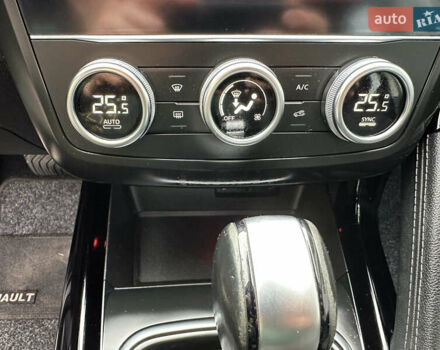 Белый Рено Kadjar, объемом двигателя 1.5 л и пробегом 217 тыс. км за 17845 $, фото 32 на Automoto.ua