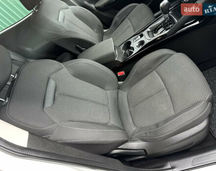 Белый Рено Kadjar, объемом двигателя 1.5 л и пробегом 217 тыс. км за 17845 $, фото 52 на Automoto.ua