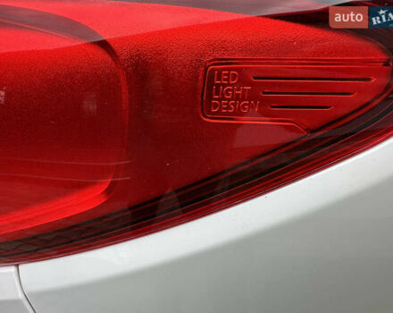 Білий Рено Kadjar, об'ємом двигуна 1.5 л та пробігом 217 тис. км за 17833 $, фото 83 на Automoto.ua