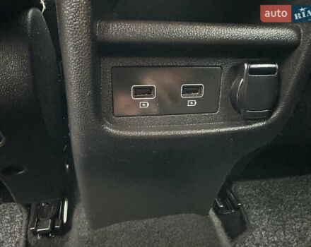 Білий Рено Kadjar, об'ємом двигуна 1.5 л та пробігом 217 тис. км за 17833 $, фото 44 на Automoto.ua