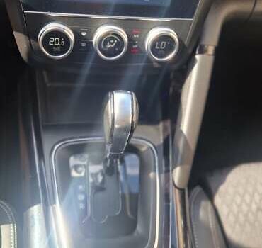 Белый Рено Kadjar, объемом двигателя 1.46 л и пробегом 181 тыс. км за 18000 $, фото 14 на Automoto.ua