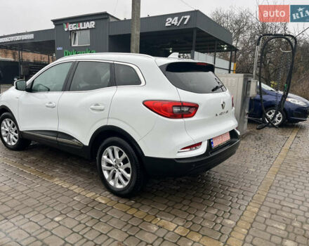 Білий Рено Kadjar, об'ємом двигуна 1.5 л та пробігом 180 тис. км за 17500 $, фото 3 на Automoto.ua