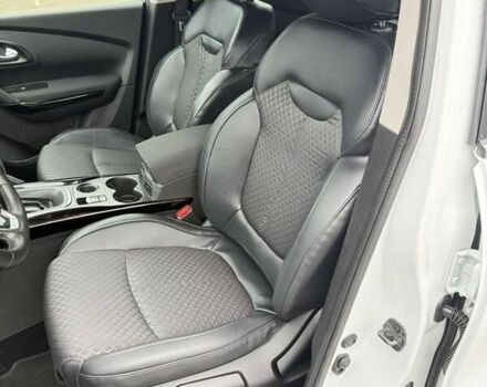 Белый Рено Kadjar, объемом двигателя 1.5 л и пробегом 116 тыс. км за 18300 $, фото 26 на Automoto.ua