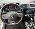 Белый Рено Kadjar, объемом двигателя 1.5 л и пробегом 116 тыс. км за 18300 $, фото 29 на Automoto.ua