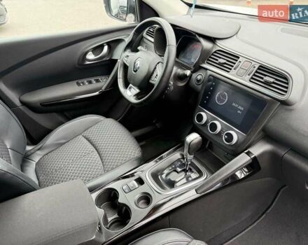 Белый Рено Kadjar, объемом двигателя 1.5 л и пробегом 116 тыс. км за 18300 $, фото 47 на Automoto.ua