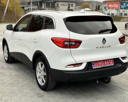 Белый Рено Kadjar, объемом двигателя 1.46 л и пробегом 93 тыс. км за 19600 $, фото 11 на Automoto.ua