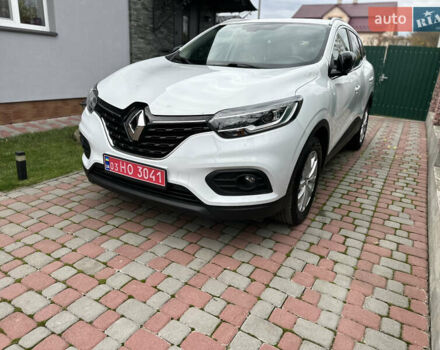 Білий Рено Kadjar, об'ємом двигуна 1.5 л та пробігом 217 тис. км за 17833 $, фото 4 на Automoto.ua