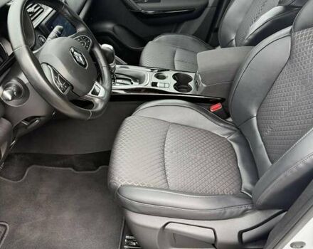 Белый Рено Kadjar, объемом двигателя 1.5 л и пробегом 116 тыс. км за 18300 $, фото 27 на Automoto.ua