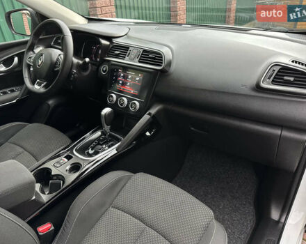 Білий Рено Kadjar, об'ємом двигуна 1.5 л та пробігом 217 тис. км за 17833 $, фото 56 на Automoto.ua