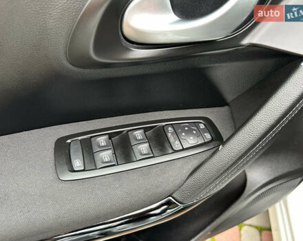 Белый Рено Kadjar, объемом двигателя 1.5 л и пробегом 217 тыс. км за 17845 $, фото 19 на Automoto.ua