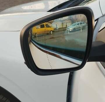 Белый Рено Kadjar, объемом двигателя 1.5 л и пробегом 103 тыс. км за 18800 $, фото 16 на Automoto.ua