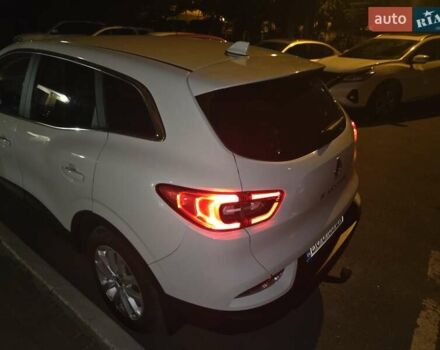Белый Рено Kadjar, объемом двигателя 1.46 л и пробегом 145 тыс. км за 19300 $, фото 1 на Automoto.ua