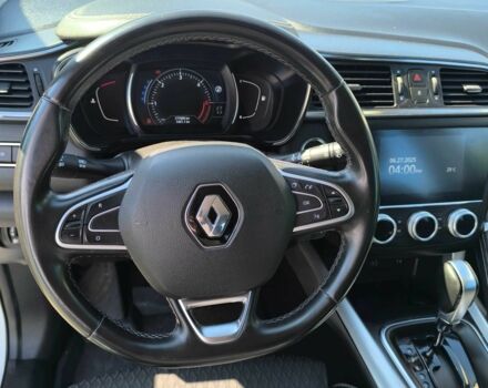 Белый Рено Kadjar, объемом двигателя 1.5 л и пробегом 177 тыс. км за 20500 $, фото 6 на Automoto.ua