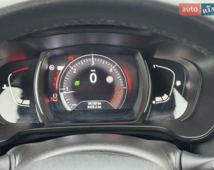 Белый Рено Kadjar, объемом двигателя 1.46 л и пробегом 93 тыс. км за 19600 $, фото 44 на Automoto.ua