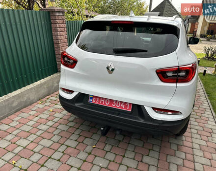 Белый Рено Kadjar, объемом двигателя 1.5 л и пробегом 217 тыс. км за 17845 $, фото 6 на Automoto.ua