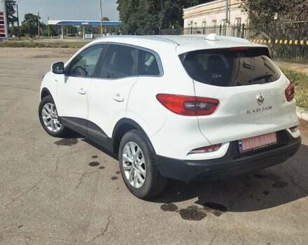 Белый Рено Kadjar, объемом двигателя 1.46 л и пробегом 181 тыс. км за 18000 $, фото 9 на Automoto.ua