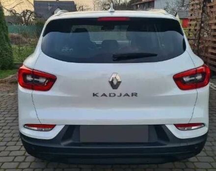 Білий Рено Kadjar, об'ємом двигуна 0.13 л та пробігом 77 тис. км за 10000 $, фото 3 на Automoto.ua