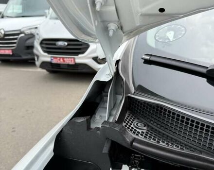 Белый Рено Kadjar, объемом двигателя 1.5 л и пробегом 116 тыс. км за 18300 $, фото 19 на Automoto.ua