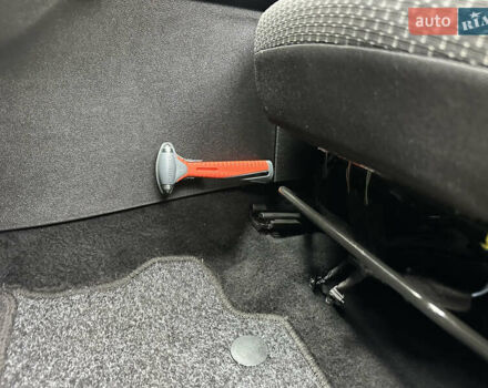 Белый Рено Kadjar, объемом двигателя 1.5 л и пробегом 217 тыс. км за 17845 $, фото 62 на Automoto.ua