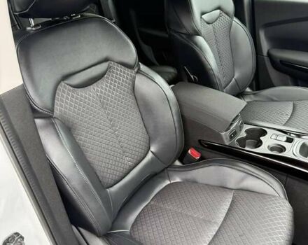 Белый Рено Kadjar, объемом двигателя 1.5 л и пробегом 116 тыс. км за 18300 $, фото 44 на Automoto.ua