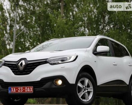 Білий Рено Kadjar, об'ємом двигуна 1.5 л та пробігом 152 тис. км за 17800 $, фото 1 на Automoto.ua