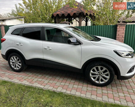 Білий Рено Kadjar, об'ємом двигуна 1.5 л та пробігом 217 тис. км за 17833 $, фото 10 на Automoto.ua