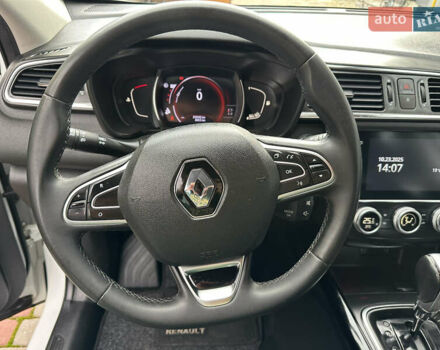 Белый Рено Kadjar, объемом двигателя 1.5 л и пробегом 217 тыс. км за 17845 $, фото 23 на Automoto.ua