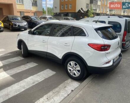 Белый Рено Kadjar, объемом двигателя 1.2 л и пробегом 61 тыс. км за 15500 $, фото 1 на Automoto.ua