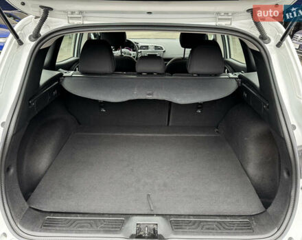 Белый Рено Kadjar, объемом двигателя 1.46 л и пробегом 83 тыс. км за 19664 $, фото 10 на Automoto.ua