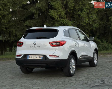 Белый Рено Kadjar, объемом двигателя 1.5 л и пробегом 212 тыс. км за 17300 $, фото 10 на Automoto.ua