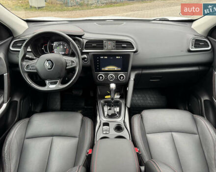 Білий Рено Kadjar, об'ємом двигуна 1.46 л та пробігом 191 тис. км за 18800 $, фото 27 на Automoto.ua