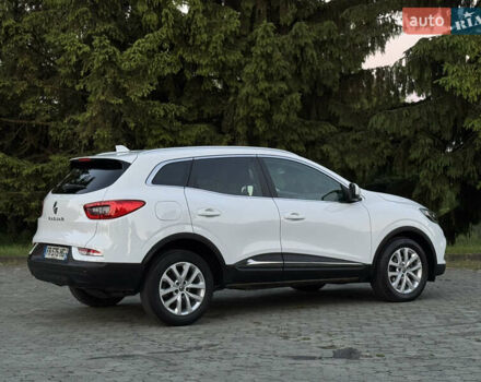 Белый Рено Kadjar, объемом двигателя 1.5 л и пробегом 212 тыс. км за 17300 $, фото 8 на Automoto.ua