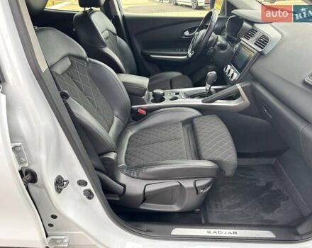 Белый Рено Kadjar, объемом двигателя 1.46 л и пробегом 50 тыс. км за 22300 $, фото 60 на Automoto.ua