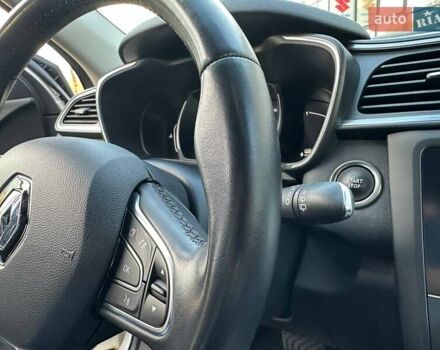 Белый Рено Kadjar, объемом двигателя 1.46 л и пробегом 50 тыс. км за 22300 $, фото 44 на Automoto.ua
