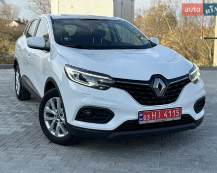 Білий Рено Kadjar, об'ємом двигуна 1.46 л та пробігом 190 тис. км за 18700 $, фото 5 на Automoto.ua