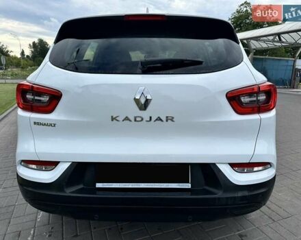 Белый Рено Kadjar, объемом двигателя 1.46 л и пробегом 208 тыс. км за 17500 $, фото 5 на Automoto.ua