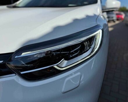 Белый Рено Kadjar, объемом двигателя 1.2 л и пробегом 25 тыс. км за 15400 $, фото 3 на Automoto.ua