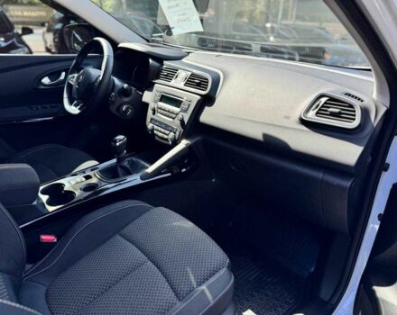 Белый Рено Kadjar, объемом двигателя 1.2 л и пробегом 25 тыс. км за 15400 $, фото 13 на Automoto.ua